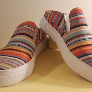 Volatile Ximena Serape Size 8